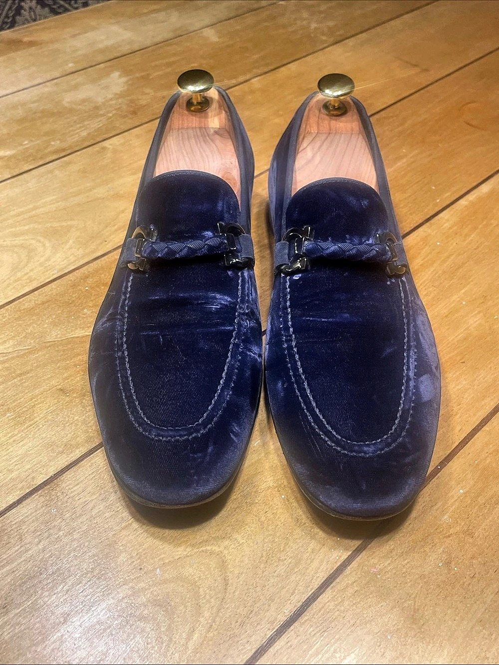 Salvatore Ferragamo Gancini Velvet Loafer Loafers Blue US 7.5